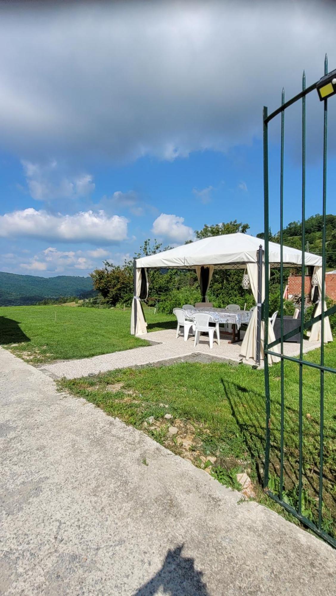 Casa Vacanze Mombarcaro Exterior foto